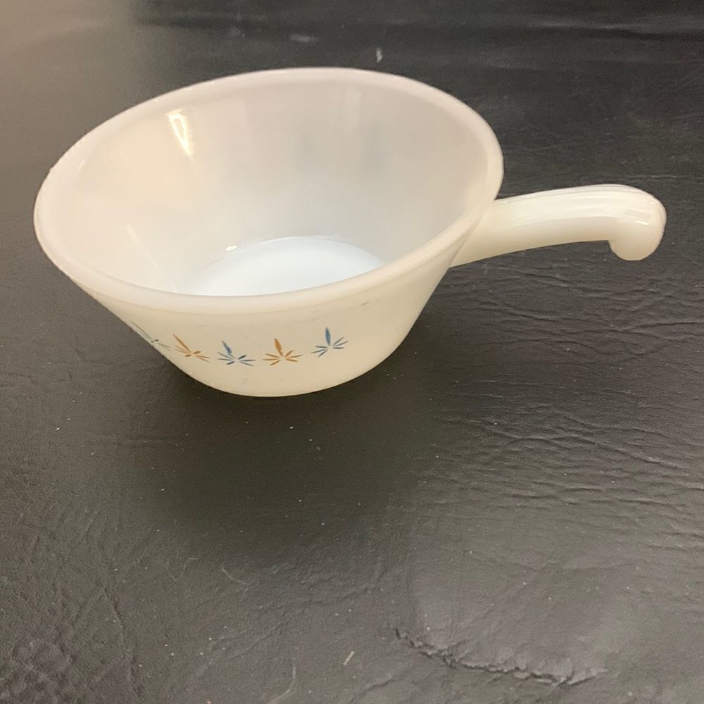 Anchor Hocking Fire King Ware Candle Glow 1 2/3 Cups White Blue Gold Made USA